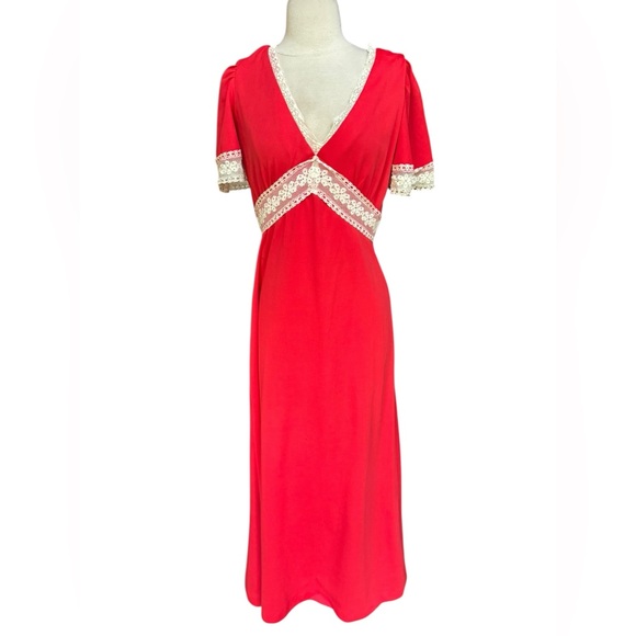 1970s‎ Jennifer Dale Lace Trim Poly Maxi Dress - Picture 1 of 7
